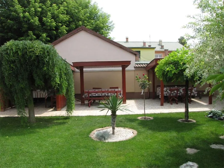 Holiday home Szegfu Apartman Villa Hajduszoboszlo